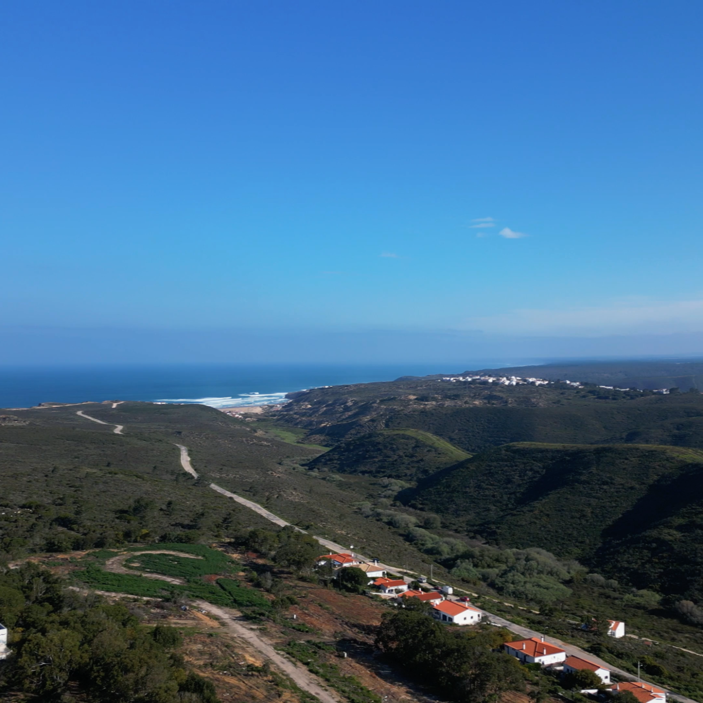 Plot – Vale da Telha